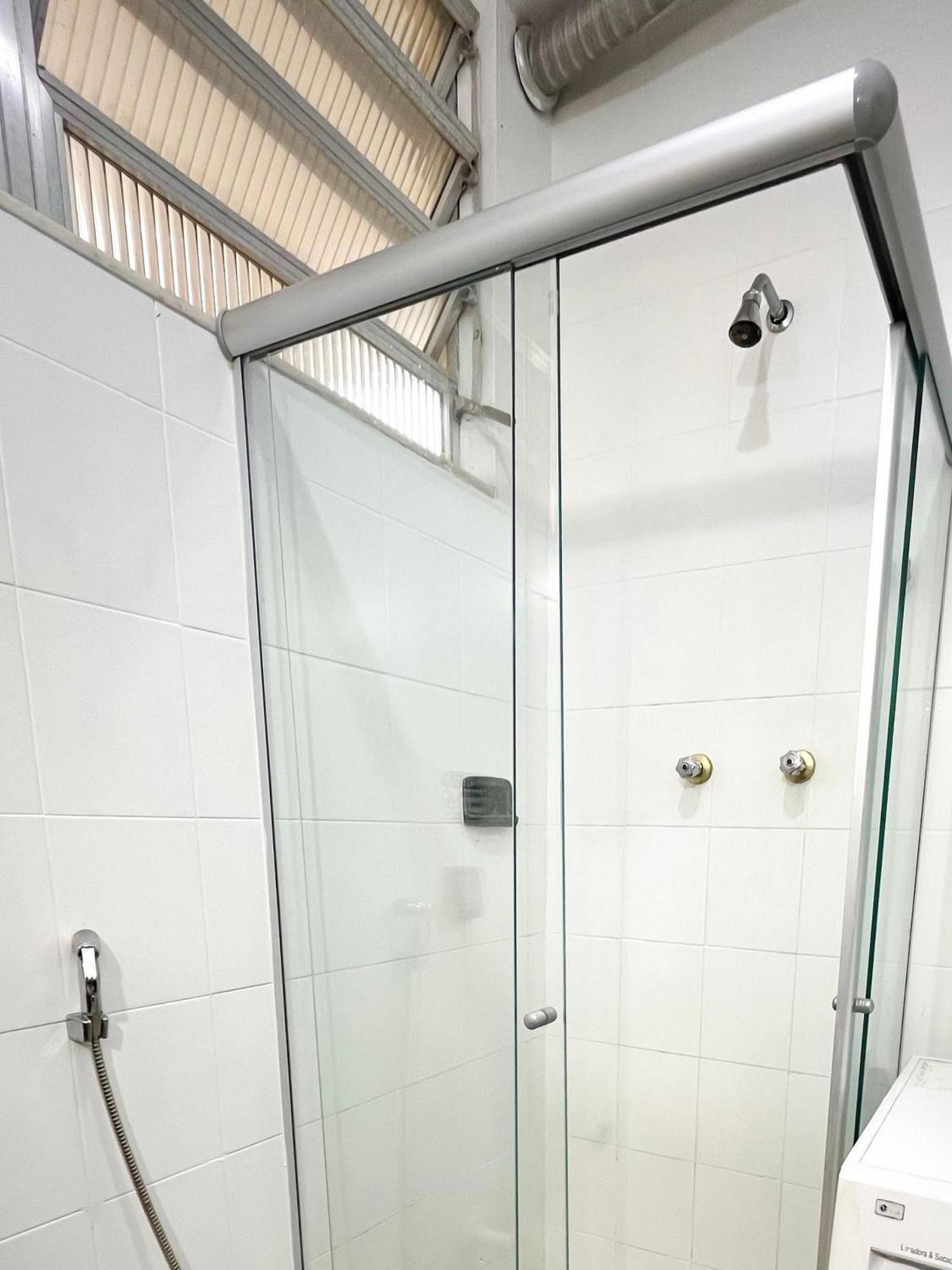 Apartamento 300 Metros Da De Copacabana *
